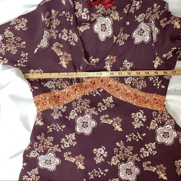 Quizz Bazaar top flowy floral boho burgundy top SZ L lace detailing blouse - Picture 10 of 11